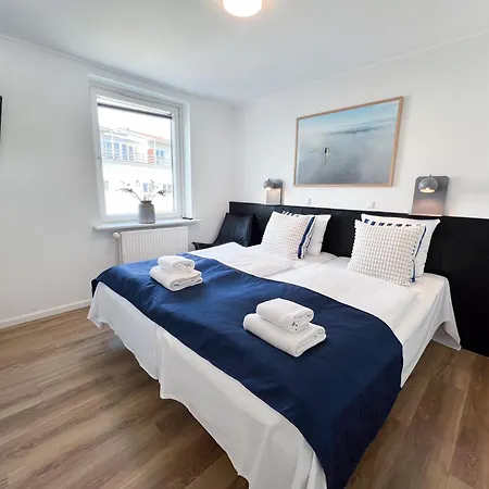 Hotel Frederikshavn מלון 3*