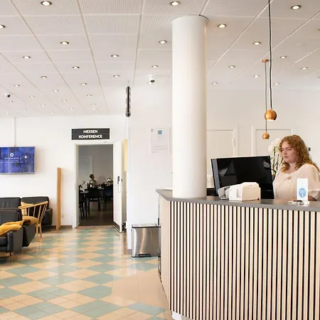 腓特烈港索曼德施恩酒店