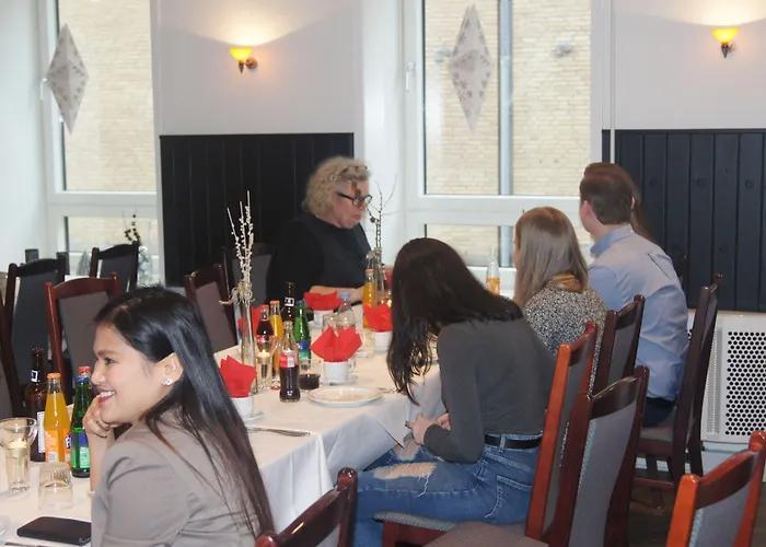 فندق Hotel Frederikshavn