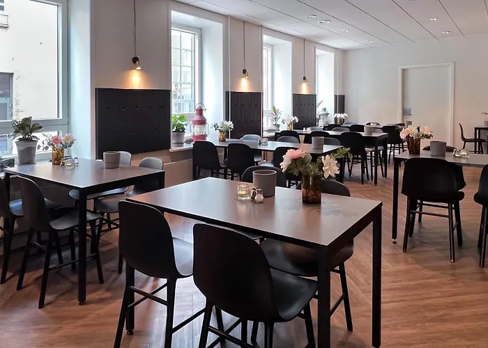 فندق Hotel Frederikshavn 3*