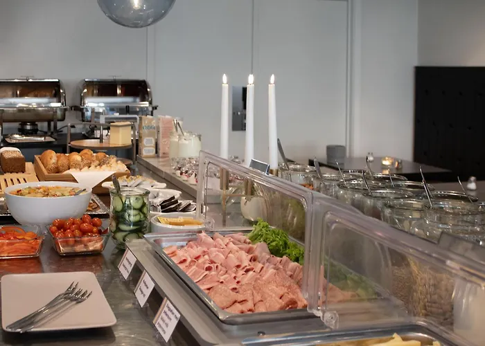 Hotel Frederikshavn فندق