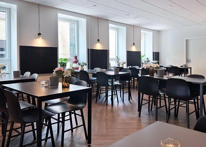 Hotel Frederikshavn ホテル